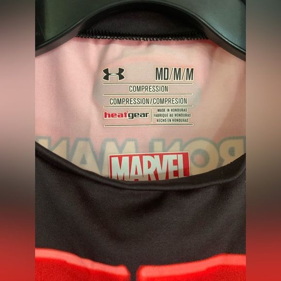 Under Armor Kids Iron Man Shirt Red Compression Heat Gear Allover Print Size M - Picture 2 of 6